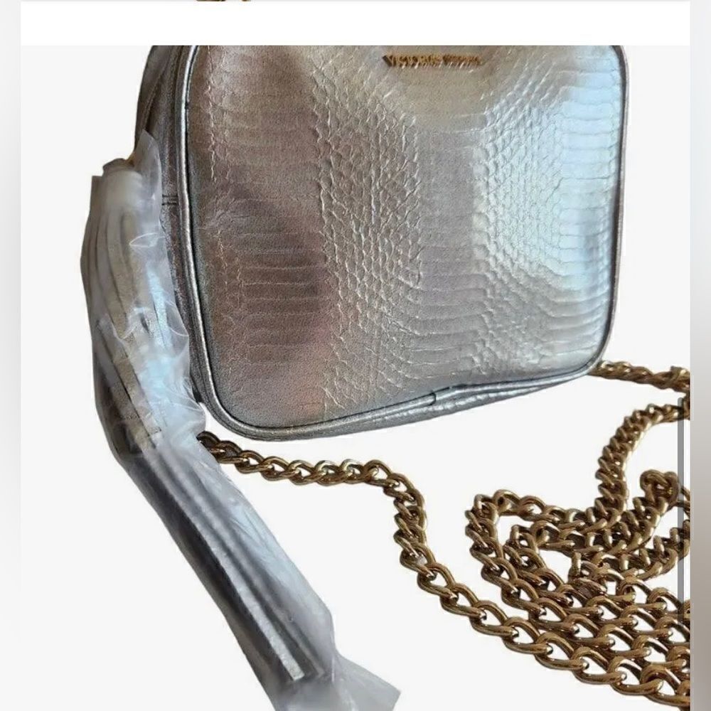VICTORIA’S Secret crossbody Bag - Picture 3 of 7